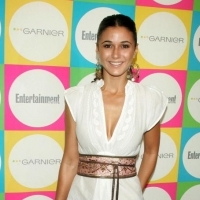 Emmanuelle-Chriqui-02.jpg